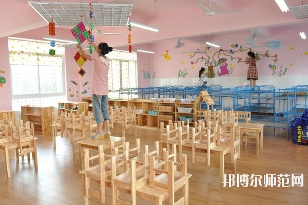 武漢2020年現(xiàn)在讀幼師學校什么專業(yè)好