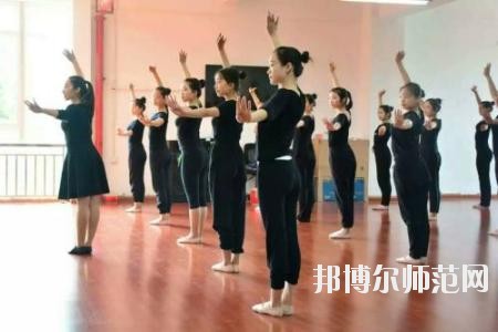 達州2020年幼師學校什么專業(yè)適合女生