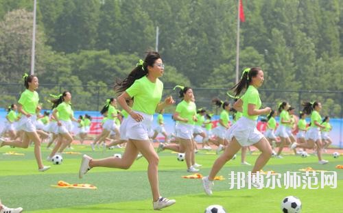 雅安2020年幼師學校有什么專業(yè)適合女生