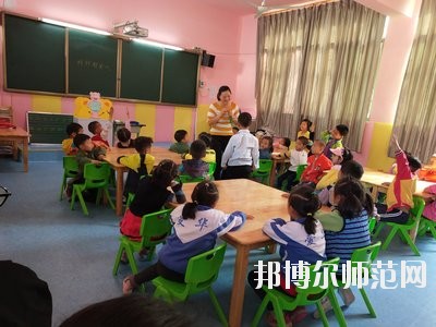 云南2021年幼師學校畢業(yè)是什么文憑