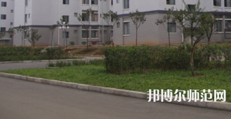 信陽(yáng)職業(yè)技術(shù)師范學(xué)院2023年怎么樣、好不好