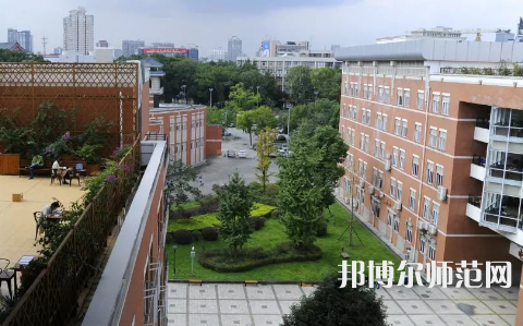 四川大學師范學院望江校區(qū)2023年學費、收費多少